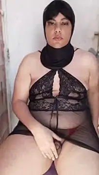 LenaQPeach online show from June 7, 10:11 am