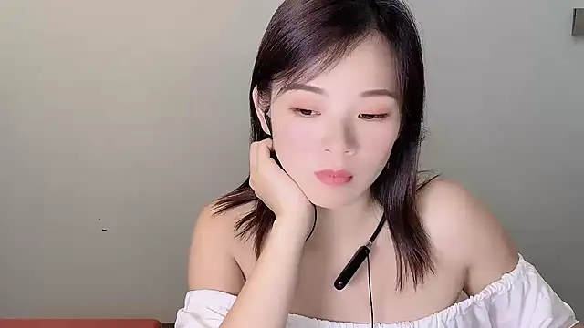 chaomei- online show from June 28, 2:23 pm