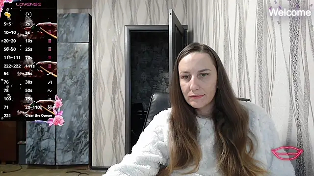 Yevgeshka-Milashka online show from October 18, 5:26 pm
