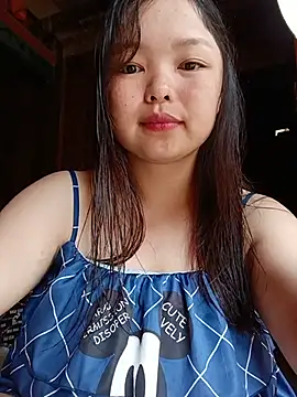 Linna-bae online show from August 8, 9:17 am