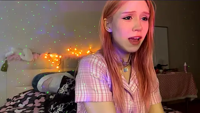sexy cute18 online show from July 5, 1:12 am