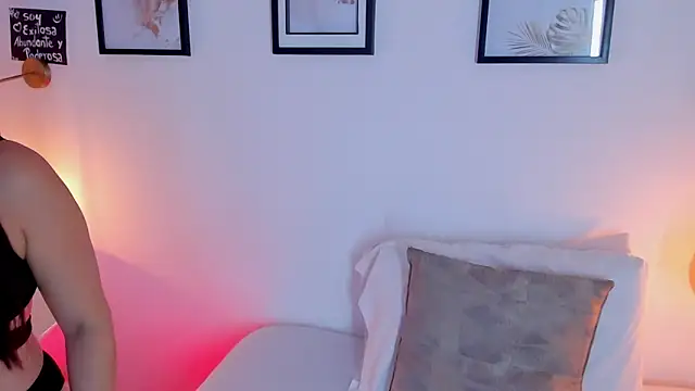 Ivy Blackk online show from June 16, 1:56 pm