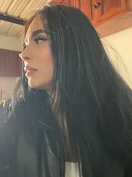 Sara fernandez- online show from June 9, 12:26 pm