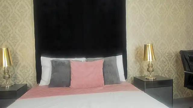lilith muse online show from June 6, 12:44 pm
