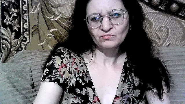 Dear Annet online show from June 17, 9:16 pm