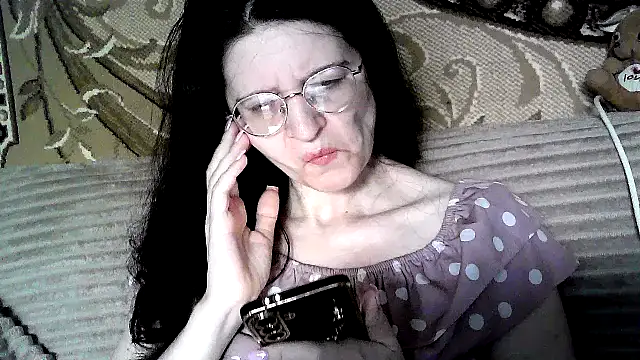 Dear Annet online show from June 11, 10:01 am