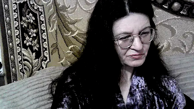 Dear Annet online show from July 17, 9:07 pm