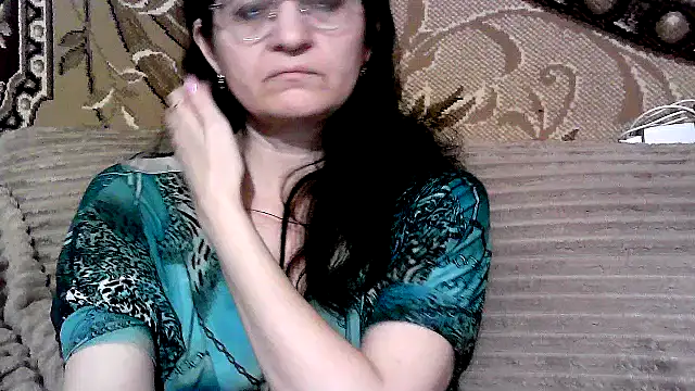 Dear Annet online show from June 19, 8:34 pm