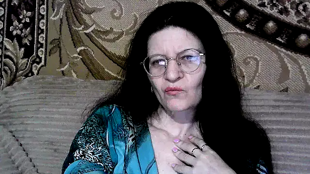 Dear Annet online show from July 1, 7:13 pm