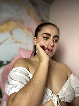 LILI 911 online show from June 21, 10:36 pm