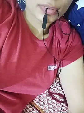 Shaina01 online show from June 17, 6:09 pm