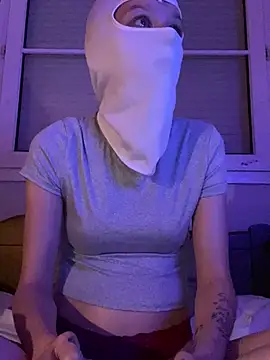 LittleSexyKimy online show from June 13, 8:39 pm