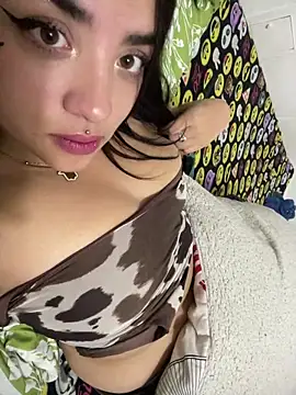 Midaryxxx online show from June 12, 9:17 am