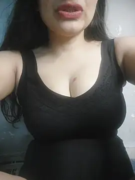 Ginni 01 online show from July 25, 12:50 am