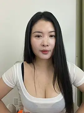 Doudou  520 online show from July 14, 10:47 pm
