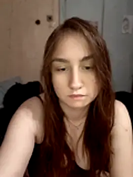 polly bloomm online show from July 22, 9:05 pm