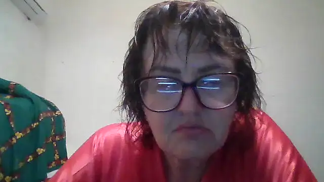 ErikaXShine online show from June 27, 8:15 pm