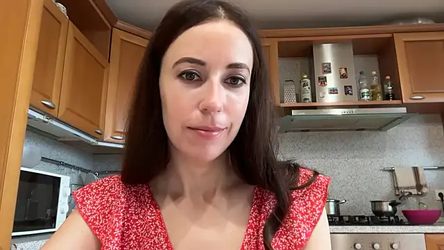 Flamingo Queen online show from July 28, 5:27 am