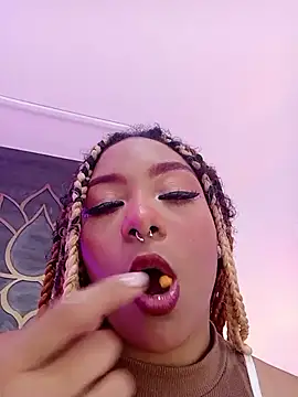 Aria Peach  online show from August 8, 7:33 pm