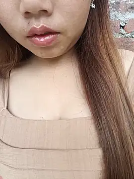 ngoc dung online show from June 13, 1:47 am