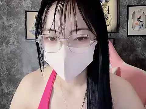Noren99 online show from June 18, 5:20 am