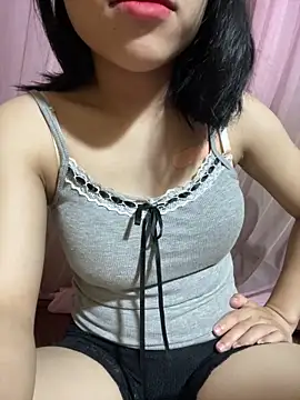 Mimi2kk online show from June 10, 5:17 am