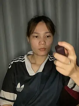 Vyy2000 online show from June 25, 2:29 pm
