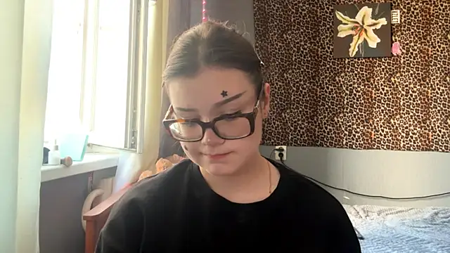 StellaCors online show from August 7, 2:13 pm