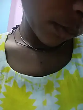   bdbdzss   online show from June 10, 8:35 am