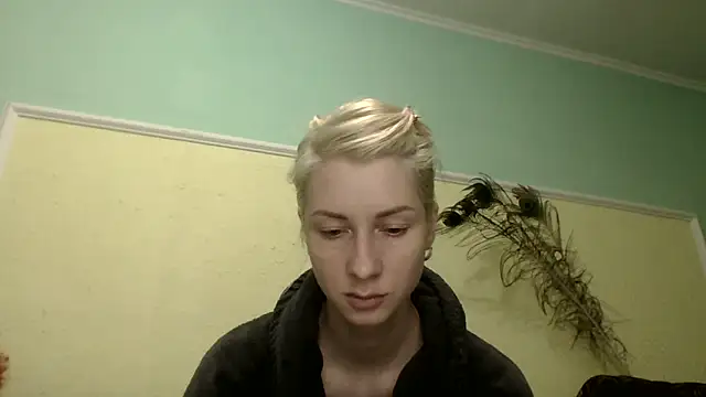 AmberandBlond online show from June 15, 5:35 pm