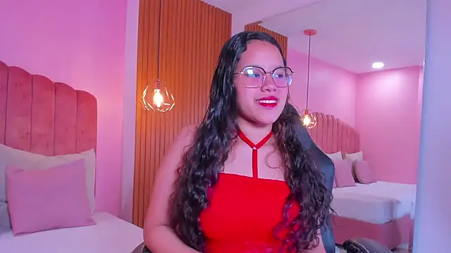 shayra alina online show from July 4, 12:45 pm