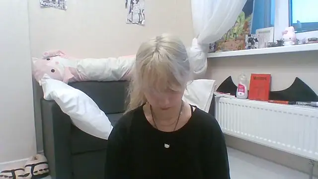 DinaKolter online show from July 15, 4:44 pm