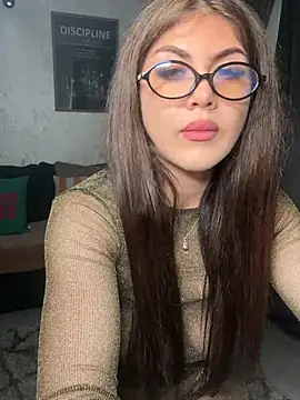 LoveYou2899 online show from July 3, 4:02 pm
