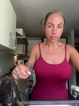 KaceySouthX online show from July 20, 1:02 pm