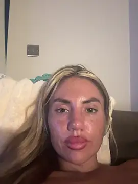 KaceySouthX online show from July 22, 9:27 pm