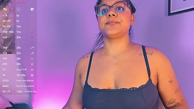 Chelseea bluey online show from July 30, 9:04 pm