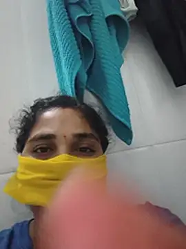 Punjabi lady01 online show from July 25, 11:45 pm