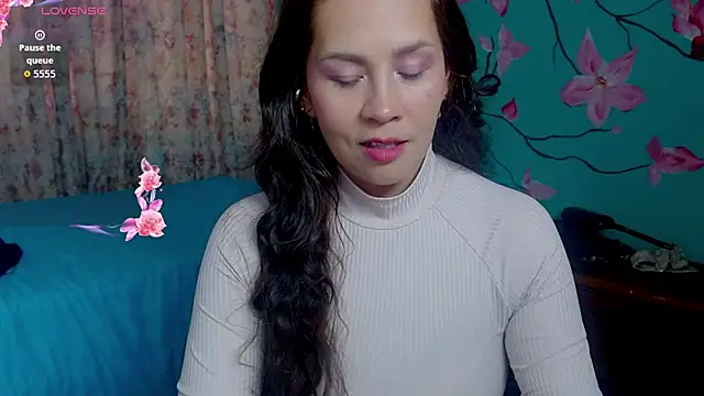 solhime online show from July 9, 10:01 pm