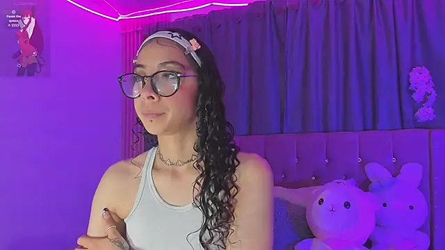 Sarah Moon1 online show from July 28, 3:37 am