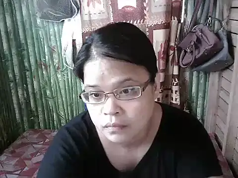 hottiebabe41 online show from July 1, 7:41 am