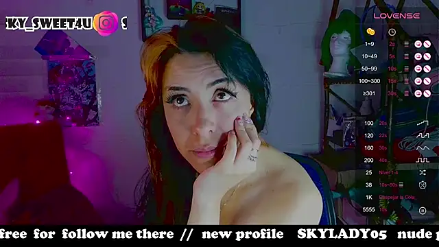 skylady05 online show from July 4, 12:06 am
