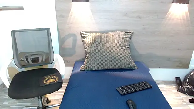 DeboraRaquel online show from July 12, 7:58 pm