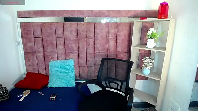 DeboraRaquel online show from July 22, 8:43 pm