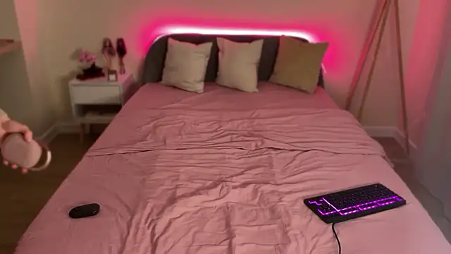 bbratz online show from July 16, 6:34 pm