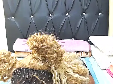 Lilbaby lee22 online show from June 20, 8:56 pm