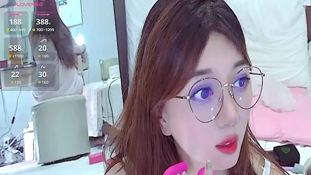 gouhun877586 online show from June 18, 3:17 pm