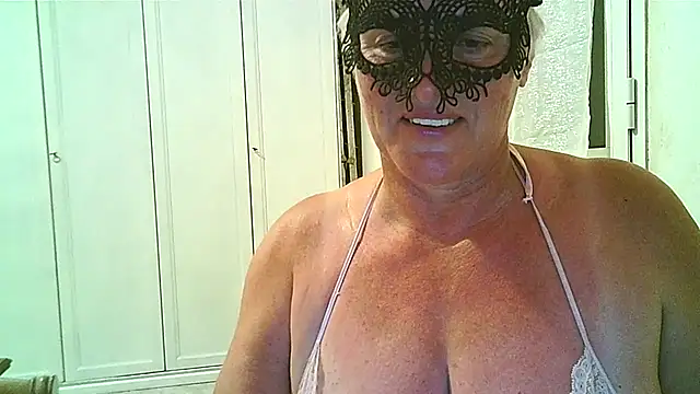 AngelDemon8 online show from June 20, 7:39 pm