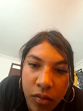 sophiagomezx online show from July 9, 6:10 pm