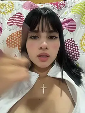 ZoeHall  online show from August 2, 12:35 am