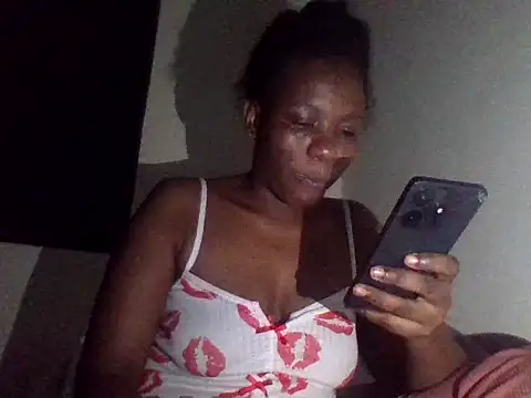 Lovergirlcute online show from June 22, 12:37 am